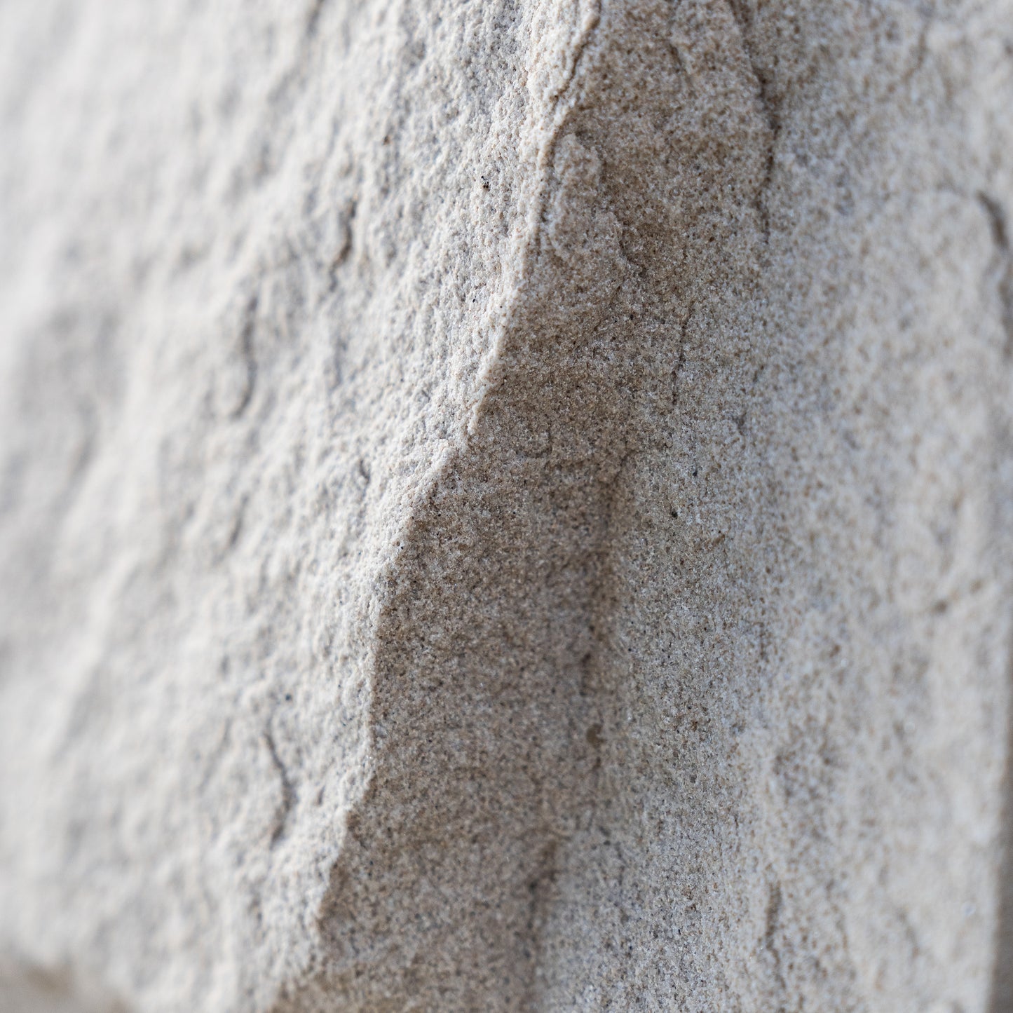Australian White Rockface Sandstone Cladding
