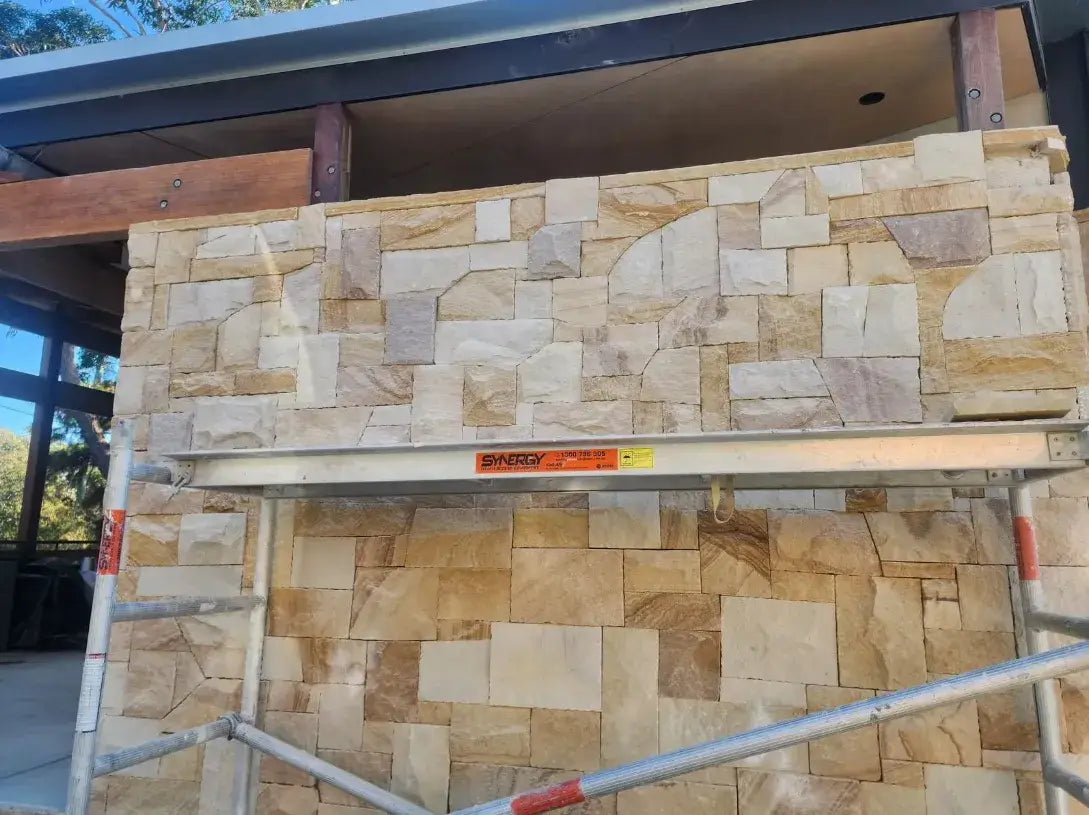 Colonial Banded Split Sandstone Cladding