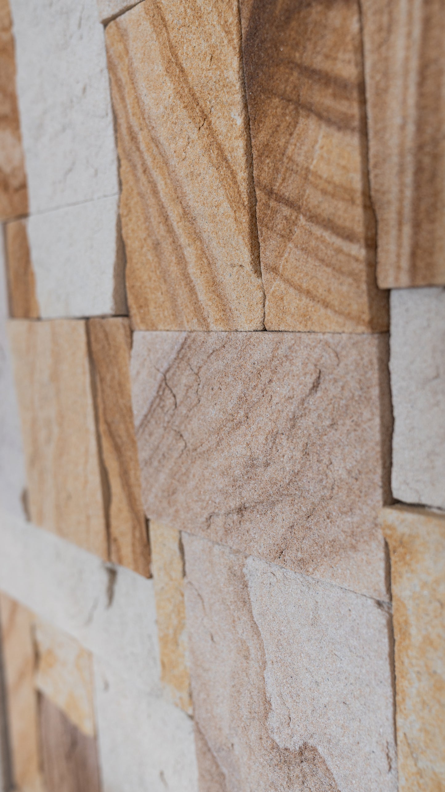Colonial Banded Split Sandstone Cladding
