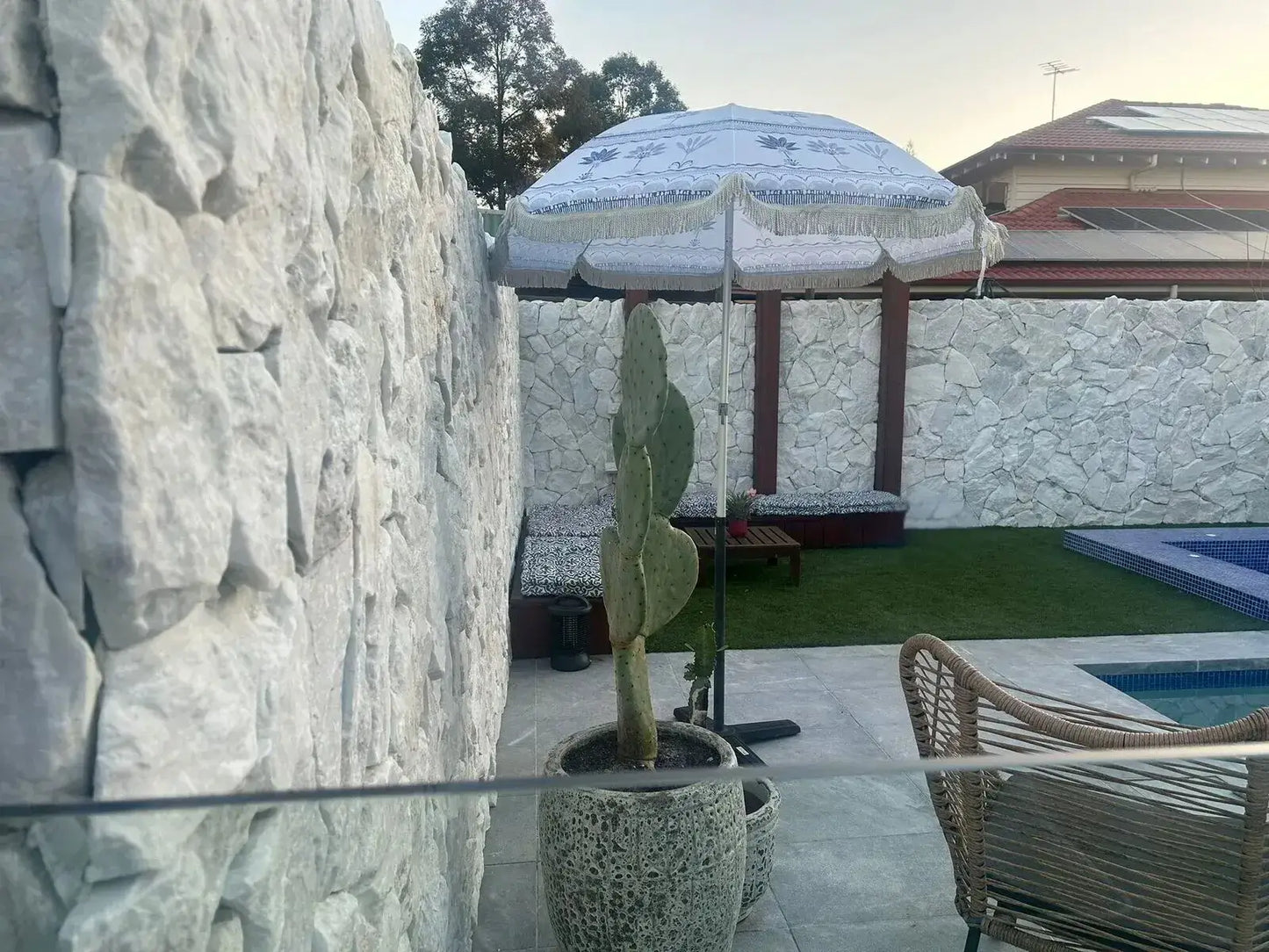 Crystal White Quartz Random Cladding