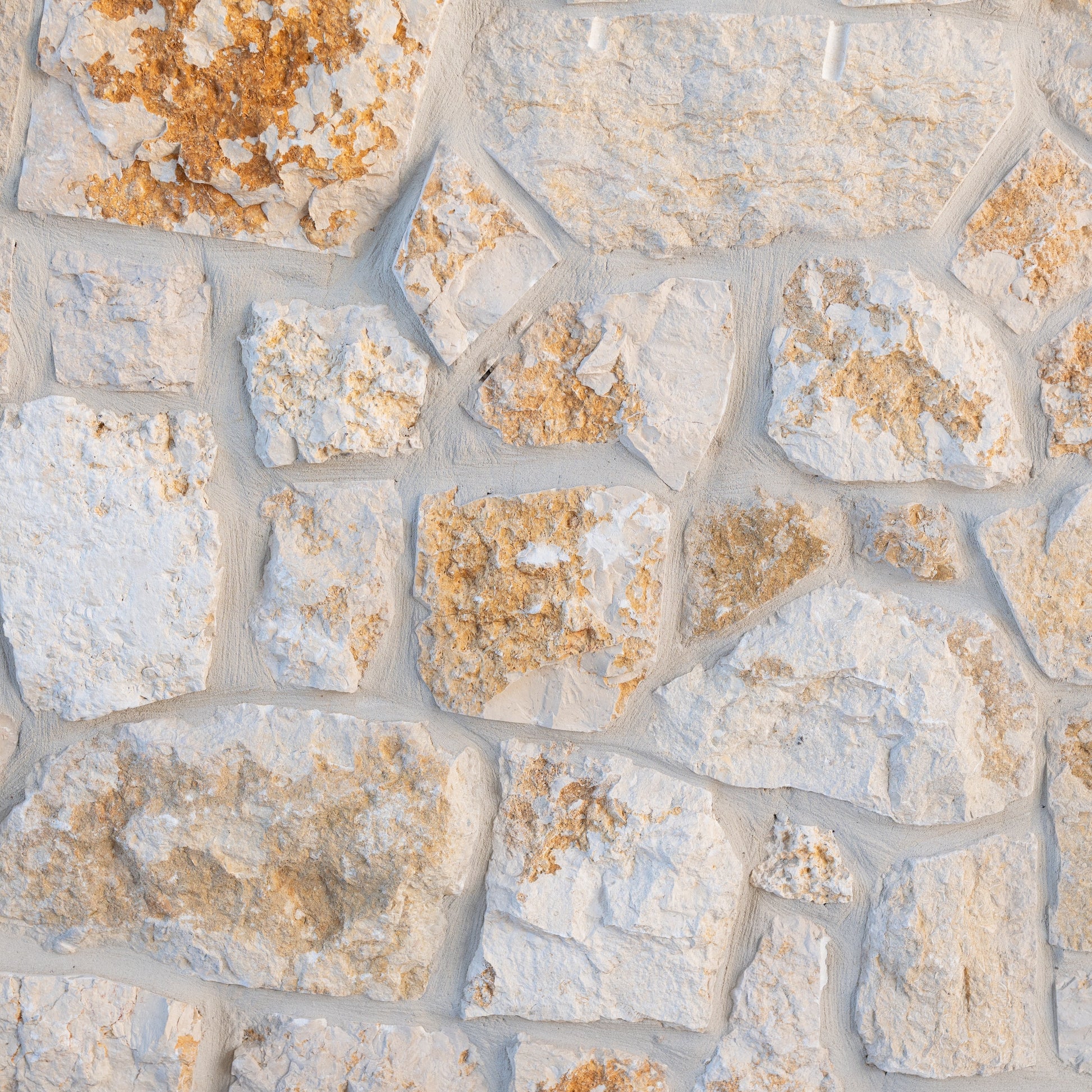 Buy Sahara Beige Limestone Random Cladding Online | Stone Oasis