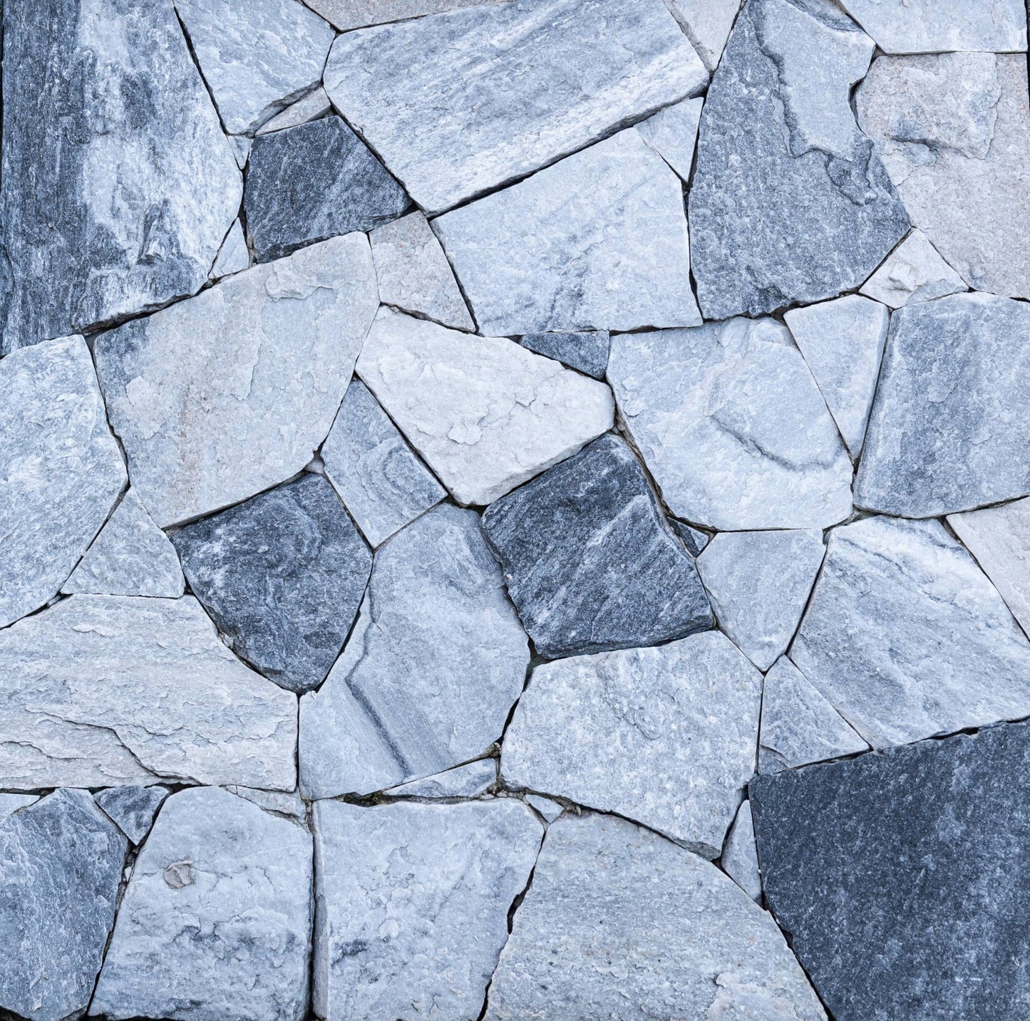 Cloudy Grey Random Cladding