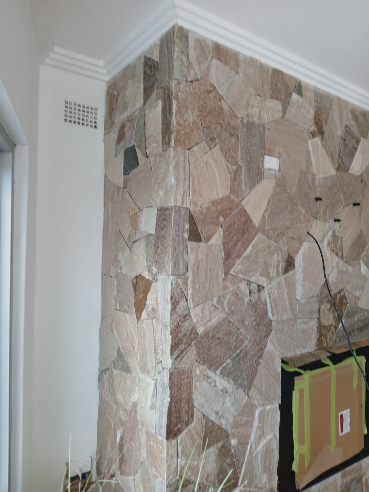 Goldenline Limestone Random Cladding